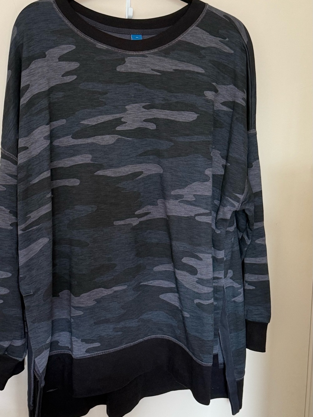 Old Navy Gray and Black Camo Crewneck Sweater